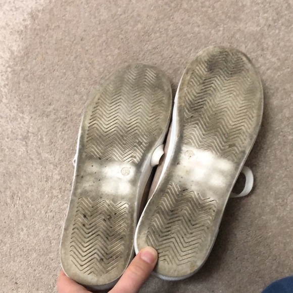 Anthropologie | Gold Flip Sequined Sneakers - Picture 12 of 13